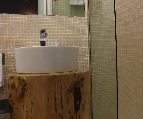 Fontana Πανσιόν